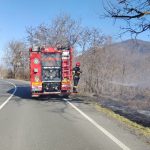 in ultimele trei zile pompierii aradeni sau confruntat cu opt incendii de vegetatie uscat